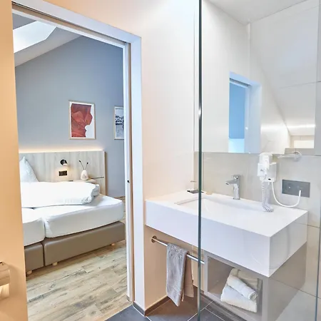 Zu Traube Hotel